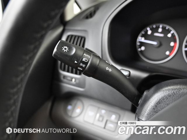 Hyundai Grand Starex Wagon 11-Seater Smart 2019 — фото 20
