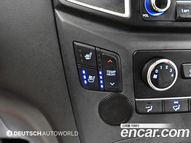 Hyundai Grand Starex Wagon 11-Seater Smart 2019 — фото 21