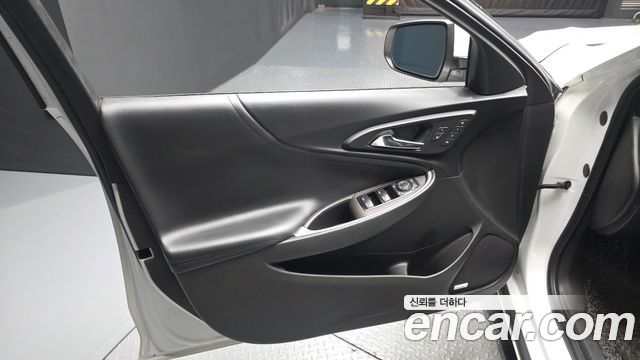 Chevrolet Malibu 1.5 Turbo LT Deluxe 2017 — фото 24