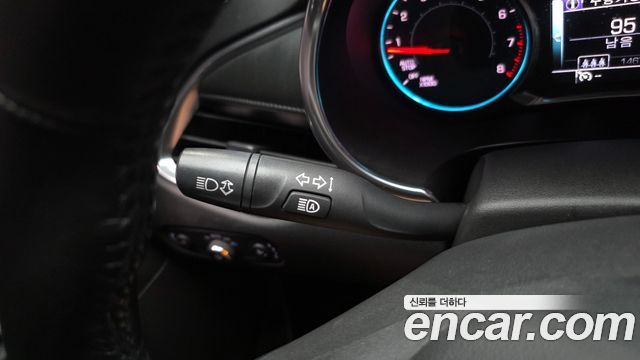 Chevrolet Malibu 1.5 Turbo LT Deluxe 2017 — фото 28