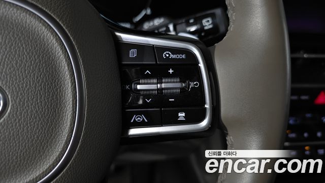 Kia Carnival (IV) Gasoline 7-Seater Hi-Limousine Signature 2021 — фото 16