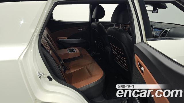 KG Mobility (SsangYong) Tivoli Armor Gear Edition 2WD 2018 — фото 11