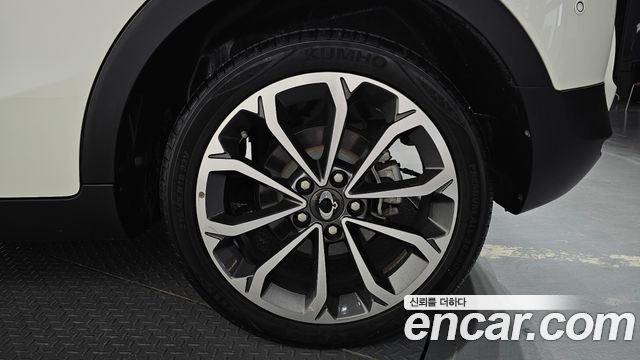 KG Mobility (SsangYong) Tivoli Armor Gear Edition 2WD 2018 — фото 21