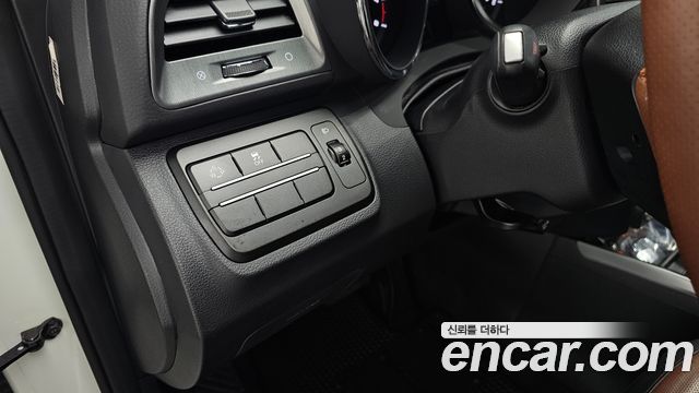 KG Mobility (SsangYong) Tivoli Armor Gear Edition 2WD 2018 — фото 28