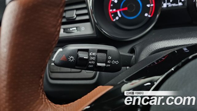 KG Mobility (SsangYong) Tivoli Armor Gear Edition 2WD 2018 — фото 30