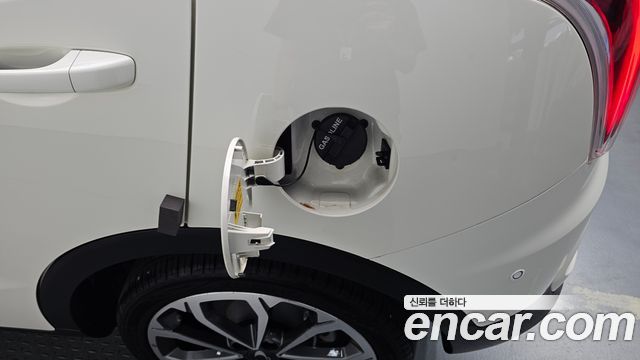 KG Mobility (SsangYong) Tivoli Armor Gear Edition 2WD 2018 — фото 34