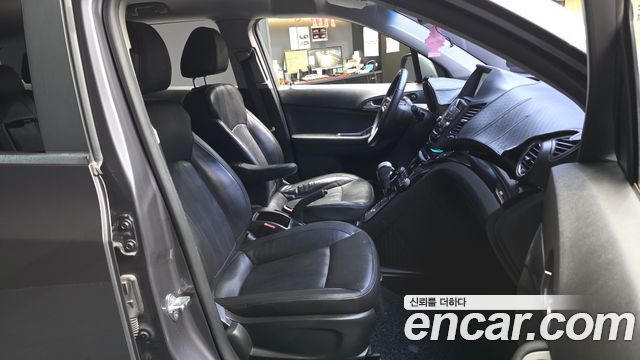 Chevrolet Orlando LPG LTZ Premium 2014 — фото 11