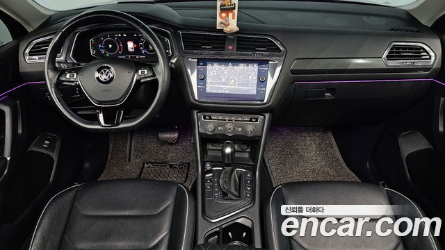 Volkswagen Tiguan Allspace 2.0 TDI Prestige 2020 — фото 7