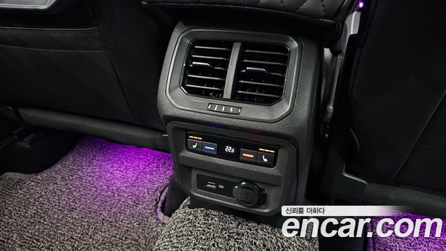 Volkswagen Tiguan Allspace 2.0 TDI Prestige 2020 — фото 19
