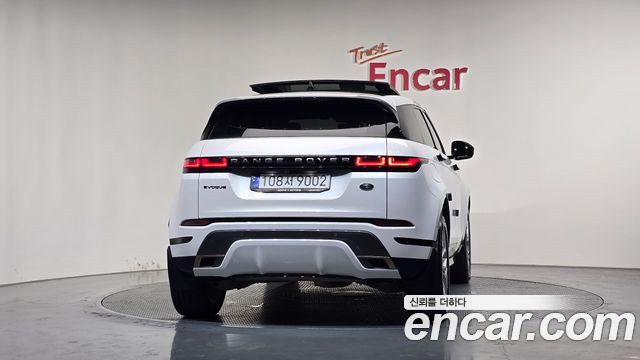 Land Rover Range Rover Evoque (II) P250 R-Dynamic SE 2023 — фото 4