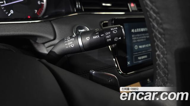 Land Rover Range Rover Evoque (II) P250 R-Dynamic SE 2023 — фото 22