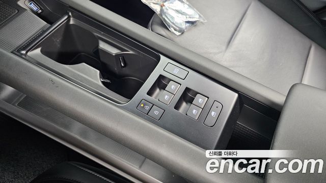 Hyundai Ioniq 6 Long Range Exclusive + 2025 — фото 9