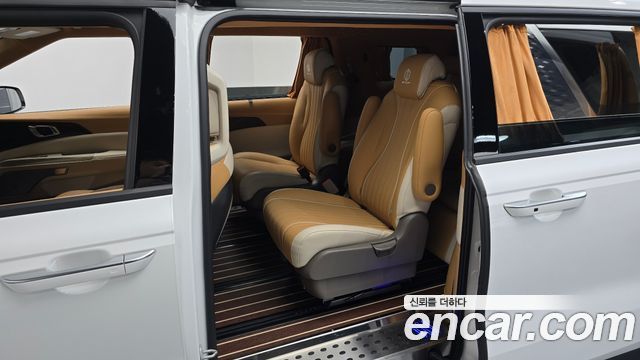 Kia Carnival (IV) Gasoline 9-Seater Hi Limousine (7-seater Limousine(Special vehicle) 2025 — фото 11