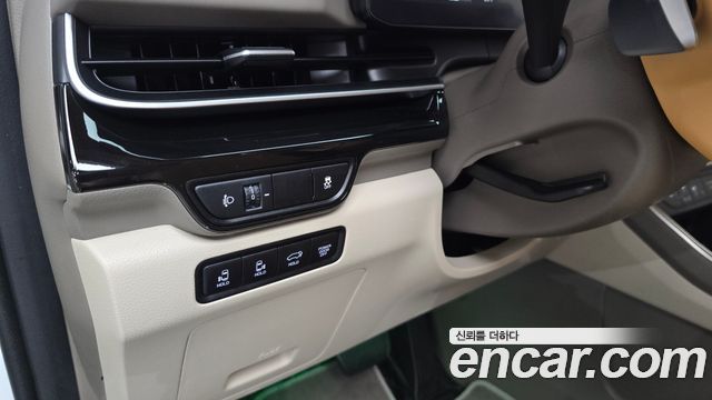 Kia Carnival (IV) Gasoline 9-Seater Hi Limousine (7-seater Limousine(Special vehicle) 2025 — фото 30