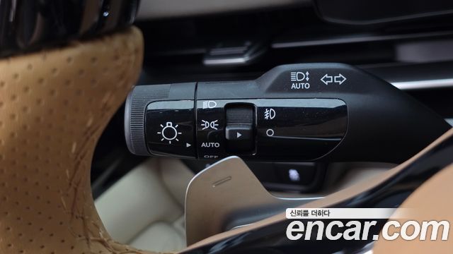 Kia Carnival (IV) Gasoline 9-Seater Hi Limousine (7-seater Limousine(Special vehicle) 2025 — фото 35