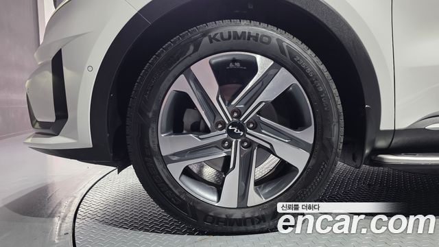 Kia Sorento (IV) HEV 1.6 2WD Gravity 2023 — фото 5