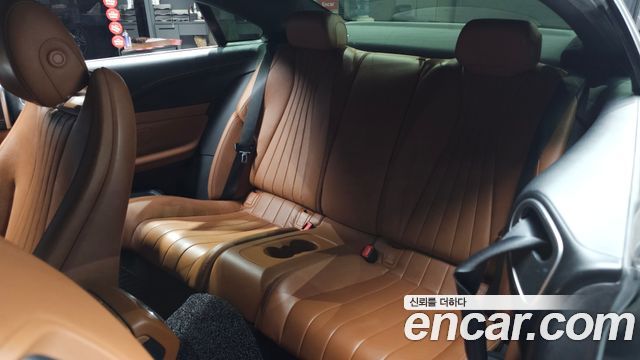 Mercedes-Benz E-Class (W213) E220d Coupe 2019 — фото 16