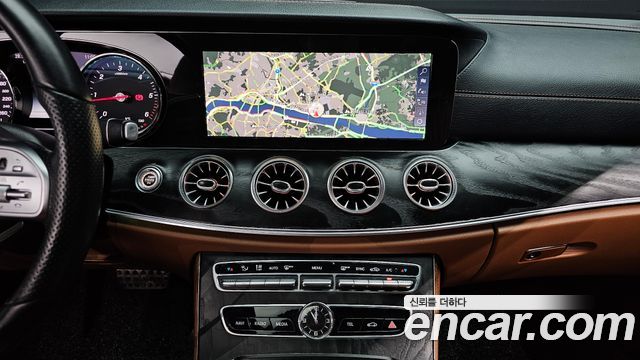 Mercedes-Benz E-Class (W213) E220d Coupe 2019 — фото 18