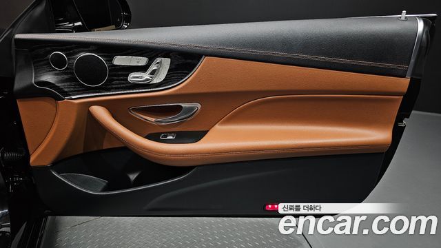 Mercedes-Benz E-Class (W213) E220d Coupe 2019 — фото 31