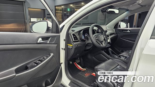 Hyundai Tucson Diesel 2.0 2WD Modern 2019 — фото 9