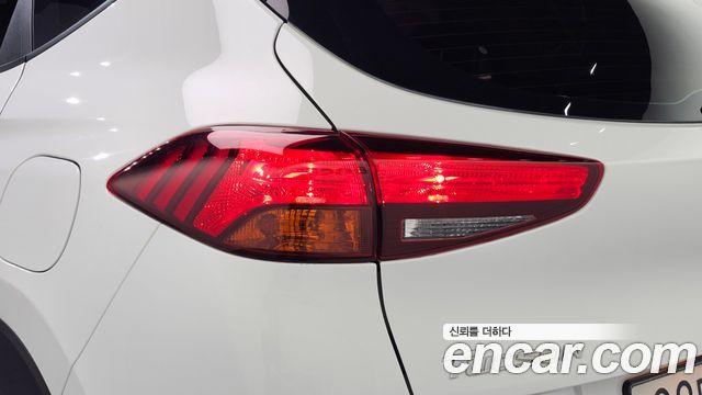 Hyundai Tucson Diesel 2.0 2WD Modern 2019 — фото 28