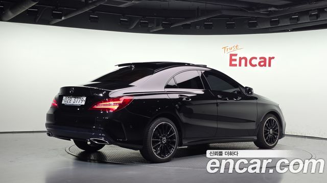 Mercedes-Benz CLA-Class (C117) CLA250 4MATIC AMG Line 2018 — фото 2