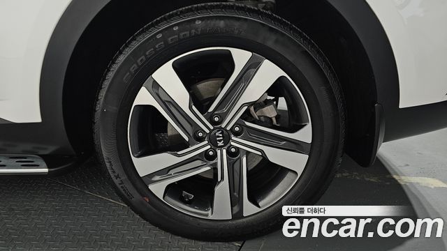Kia Sorento (IV) HEV 1.6 2WD Gravity 2021 — фото 21
