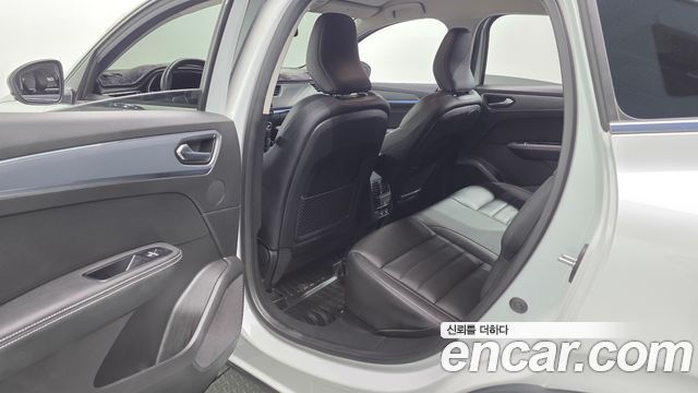 Renault Korea XM3 1.3 TCe RE Signature 2022 — фото 12