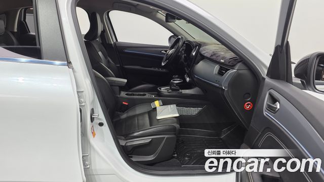 Renault Korea XM3 1.3 TCe RE Signature 2022 — фото 26
