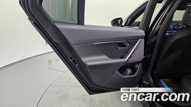 BMW 5 Series (G60) 520i Special Edition 2025 — фото 25