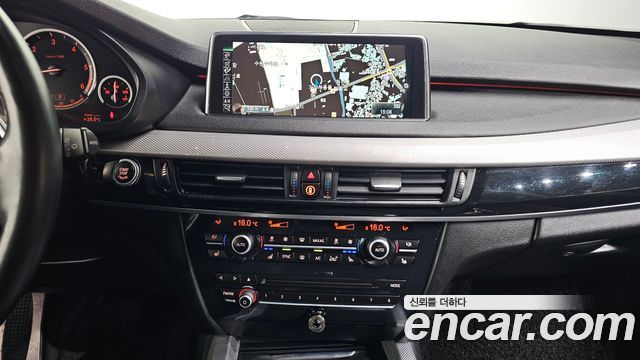 BMW X5 (F15) xDrive M50d 2014 — фото 14