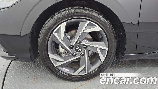 Hyundai Avante (CN7) 1.6 Inspiration 2025 — фото 5
