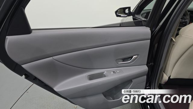 Hyundai Avante (CN7) 1.6 Inspiration 2025 — фото 25