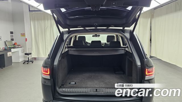 Land Rover Range Rover Sport (II) 3.0 SDV6 HSE 2014 — фото 20