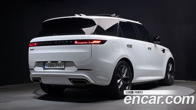 Land Rover Range Rover Sport (III) P360 HSE Dynamic 2024 — фото 2