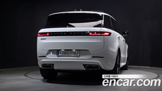Land Rover Range Rover Sport (III) P360 HSE Dynamic 2024 — фото 4