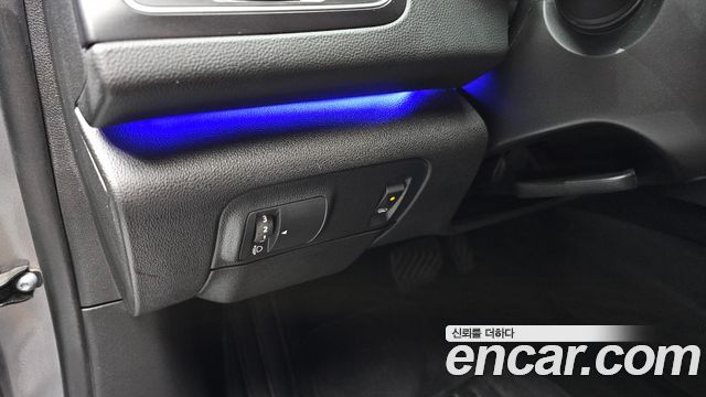 Renault Korea SM6 2.0 GDe LE 2017 — фото 14