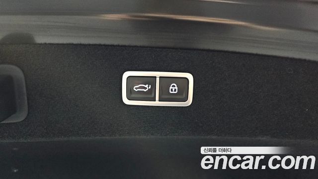 Genesis G90 (RS4) Gasoline 3.5 Turbo AWD 2023 — фото 15