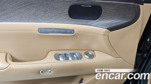 Genesis G90 (RS4) Gasoline 3.5 Turbo AWD 2023 — фото 20