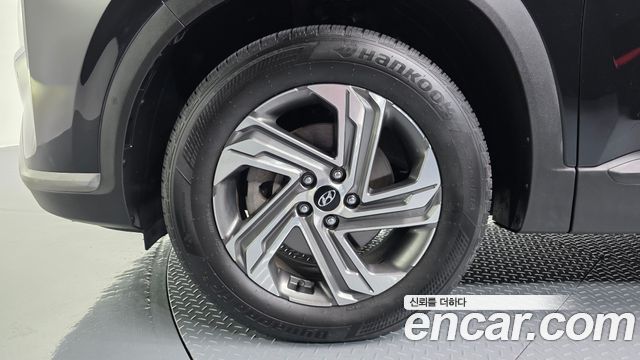 Hyundai Santa Fe Diesel 2.2 2WD Prestige 2021 — фото 5