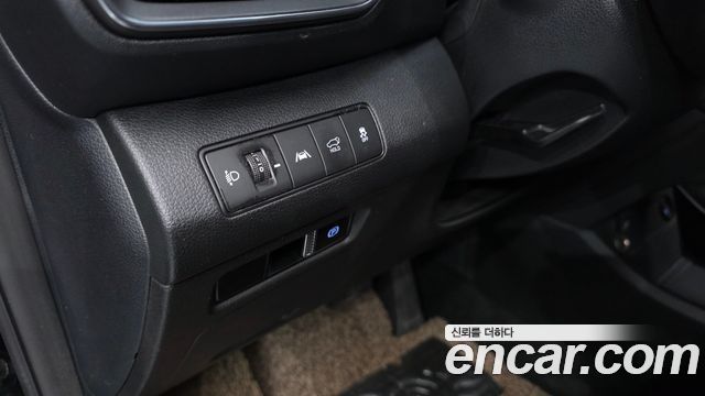 Hyundai Santa Fe Diesel 2.2 2WD Prestige 2021 — фото 18