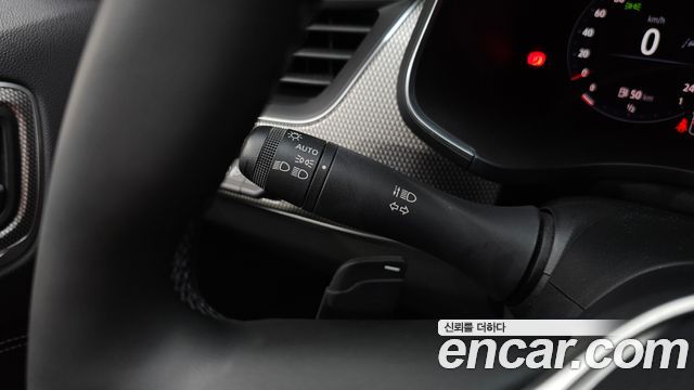 Renault Korea XM3 1.6 GTe Inspire 2024 — фото 17