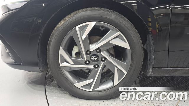 Hyundai Avante (CN7) 1.6 Inspiration 2024 — фото 5