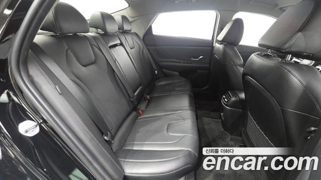 Hyundai Avante (CN7) 1.6 Inspiration 2024 — фото 11