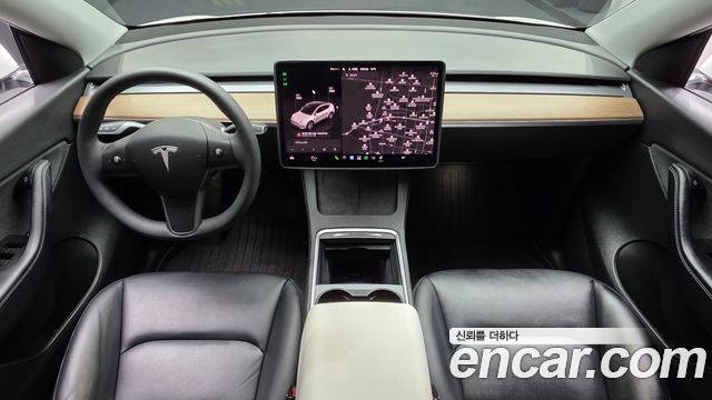 Tesla Model Y Long Range AWD 2022 — фото 7