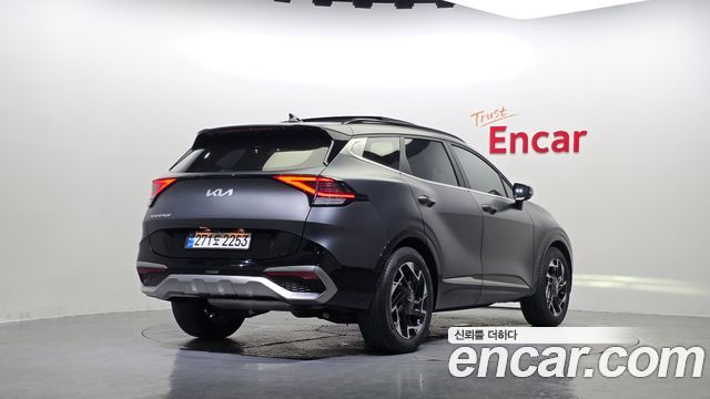 Kia Sportage (V) Gasoline 1.6 Turbo 2WD Signature 2022 — фото 2