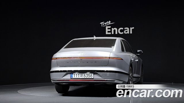 Hyundai Grandeur (GN7) 2,5 Gasoline 2WD Exclusive 2023 — фото 4