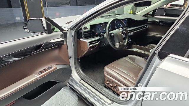 Hyundai Grandeur (GN7) 2,5 Gasoline 2WD Exclusive 2023 — фото 10