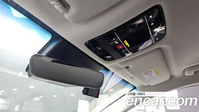 Hyundai Grandeur (GN7) 2,5 Gasoline 2WD Exclusive 2023 — фото 15