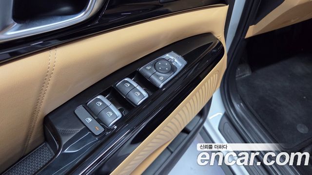 Kia Carnival (IV) Gasoline 7-Seater Signature 2021 — фото 15